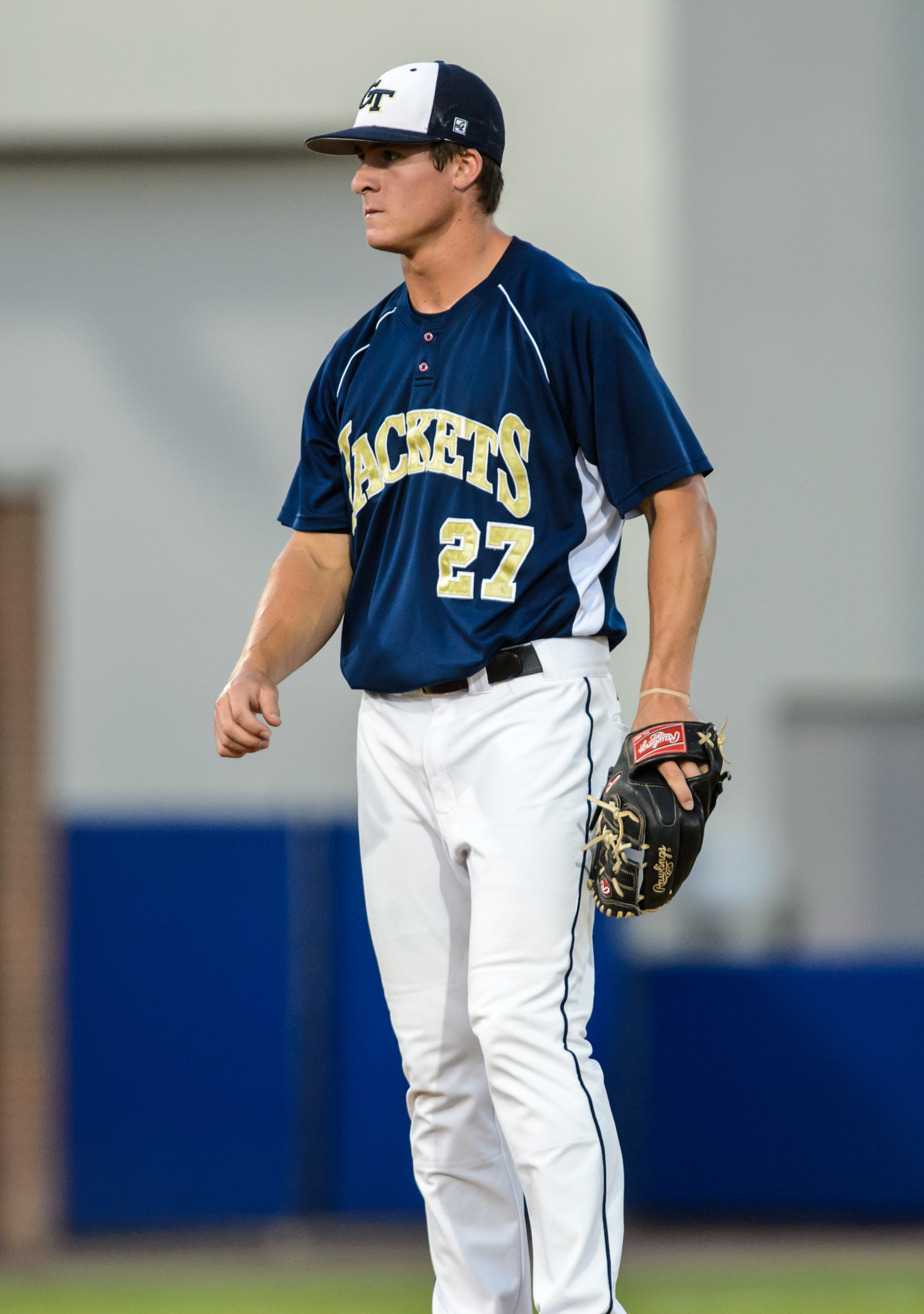 Jonathan Roberts (27)