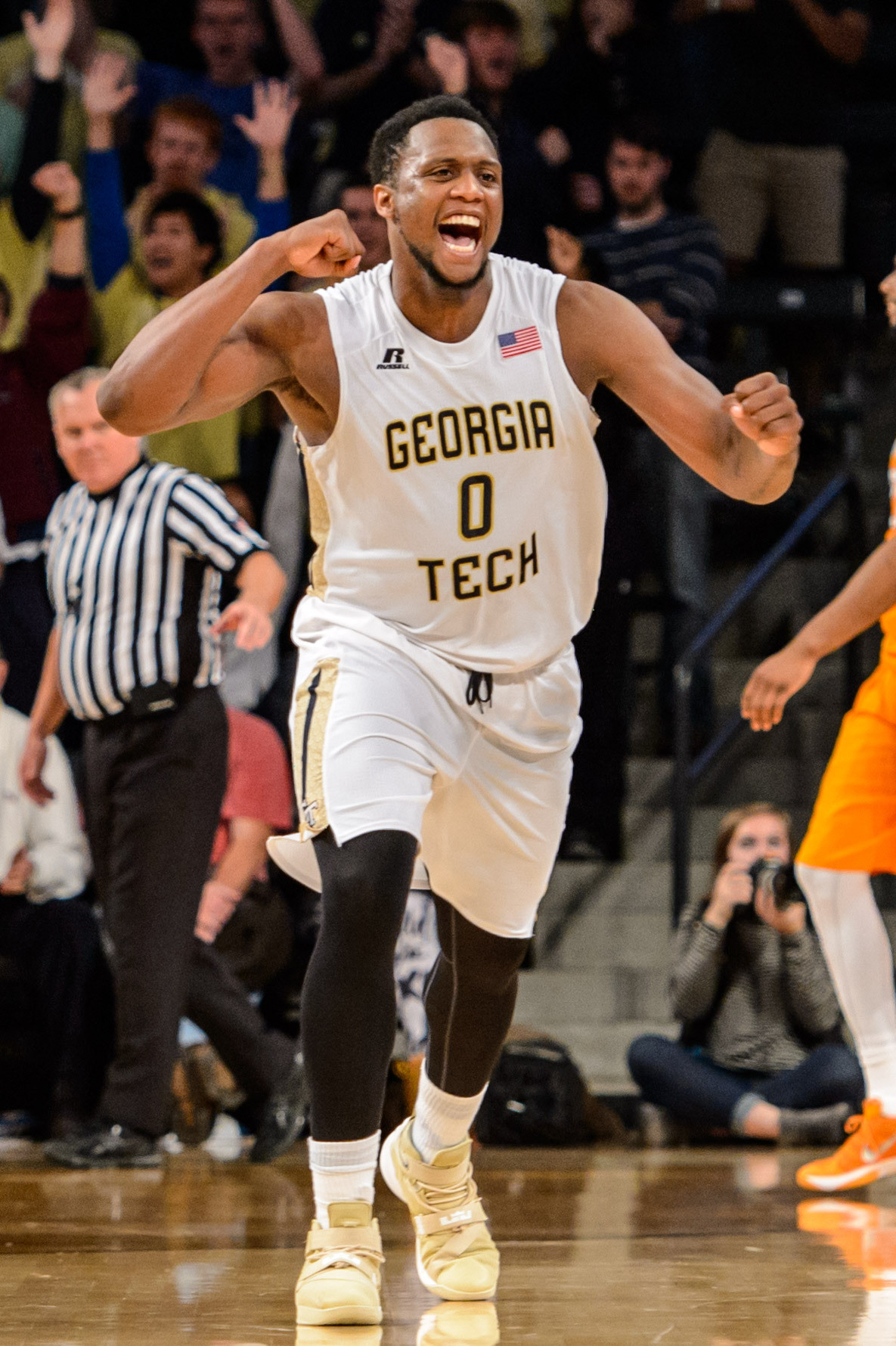 Charles Mitchell (0)