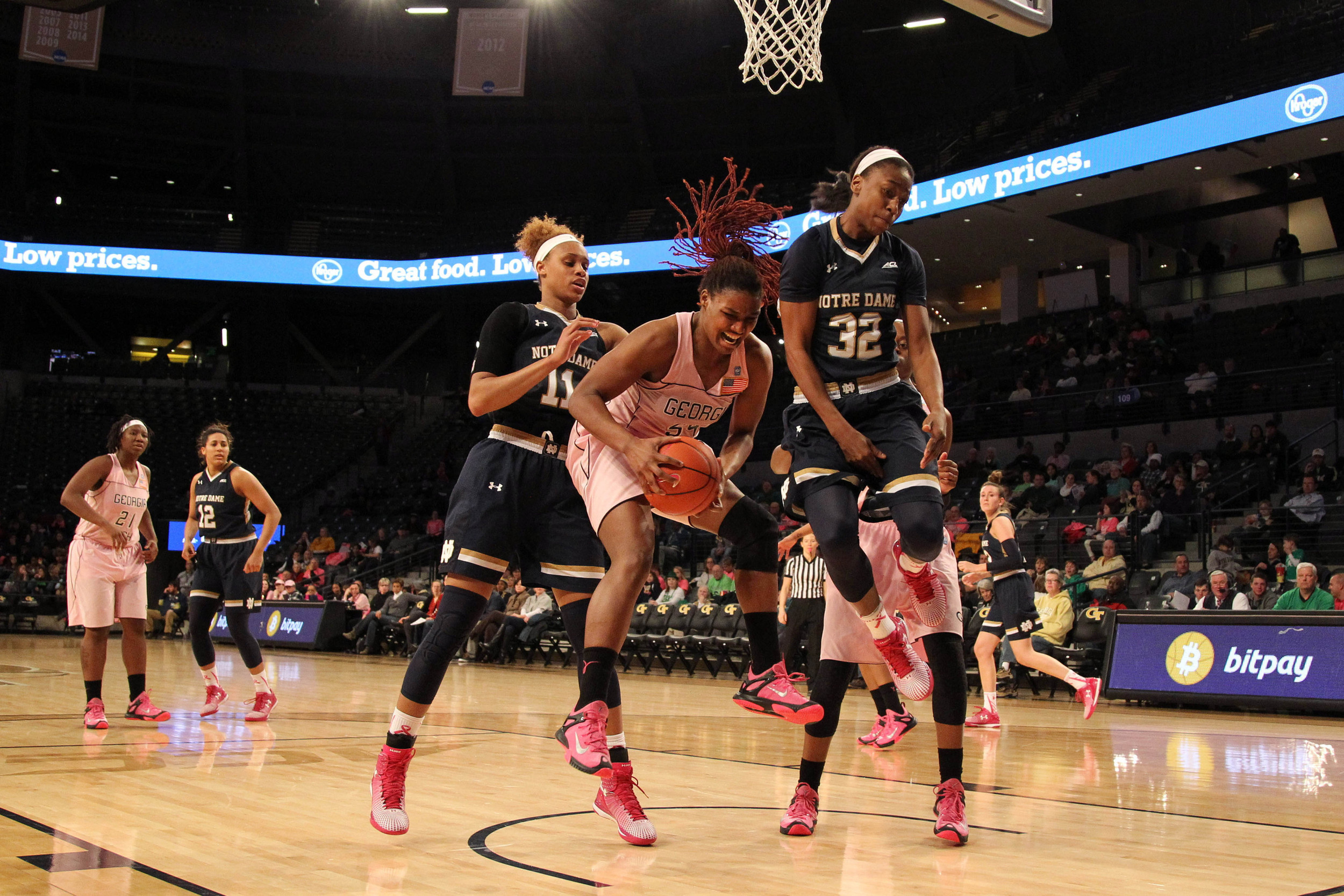Yellow Jackets forward Roddreka Rogers (54) Brett Davis-USA TODAY Sports