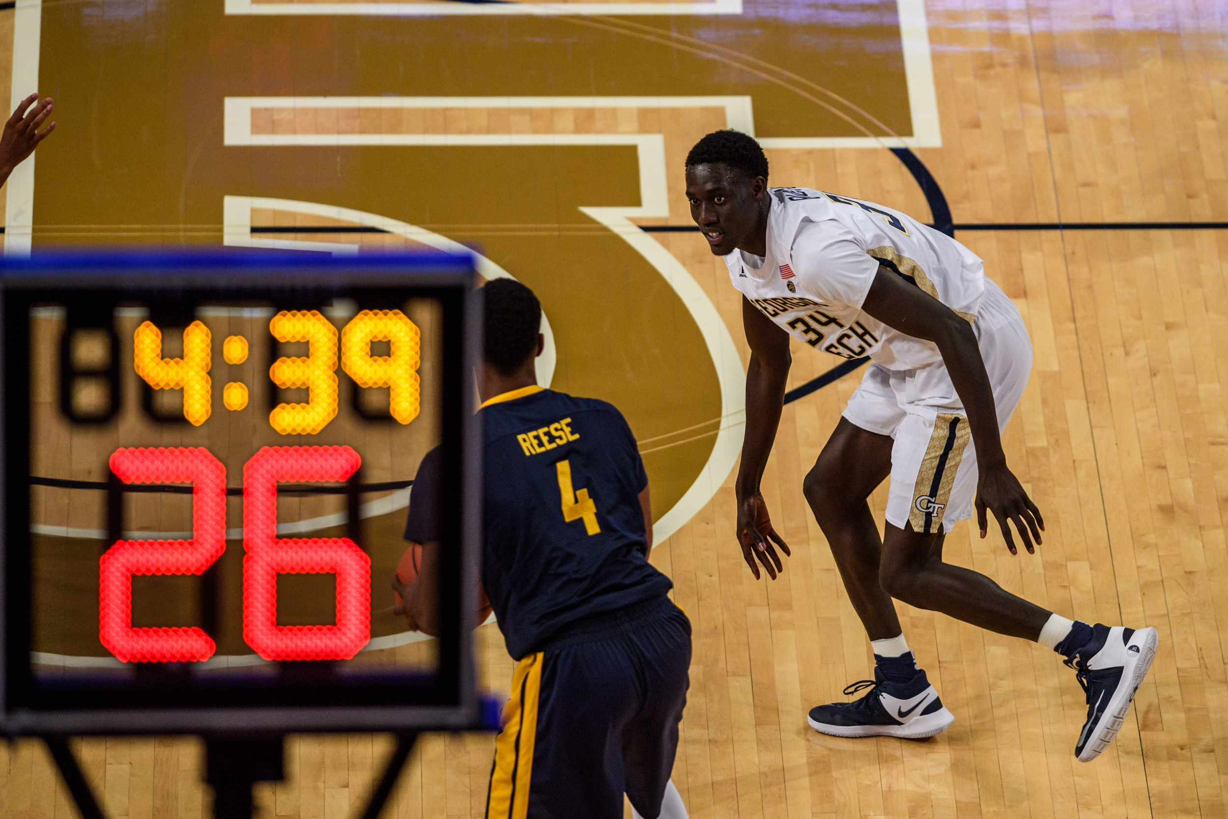 Abdoulaye Gueye (34)
