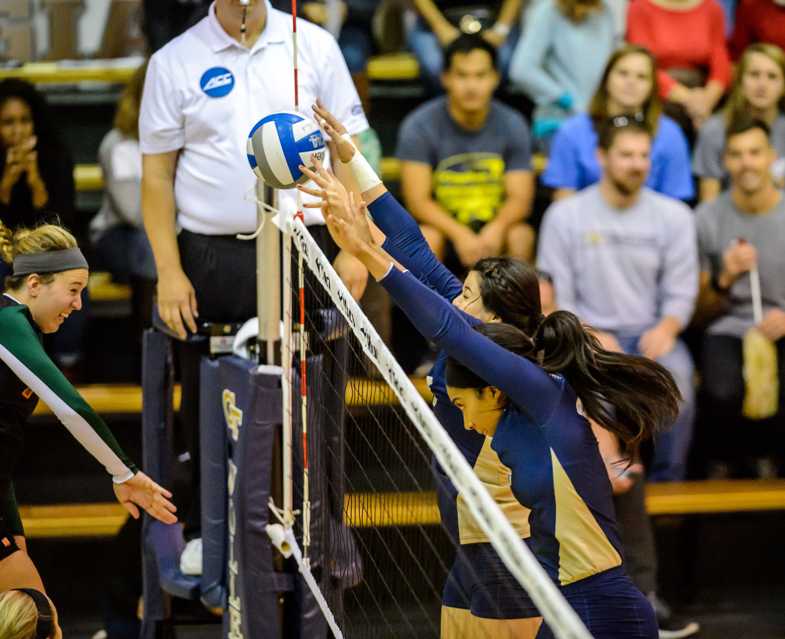 Rebecca Martin (8), Sydney Wilson (4)