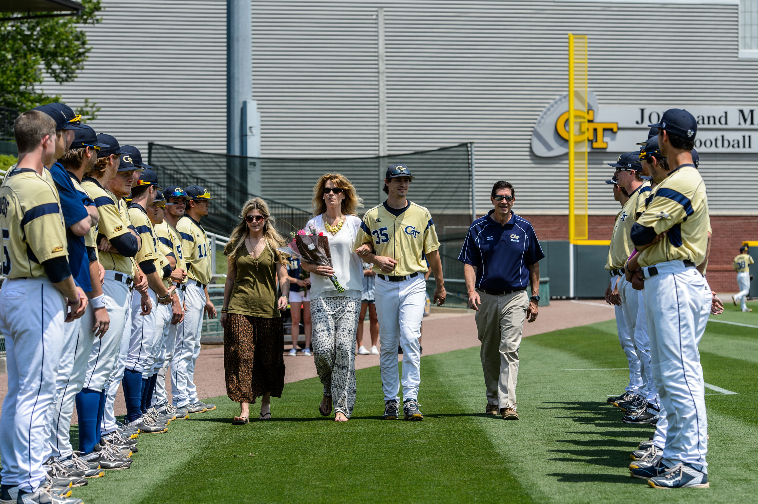 Daniel Spingola (35) and family