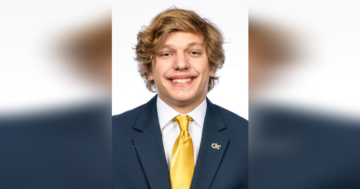 Tucker Gleason Football Tech Yellow Jackets