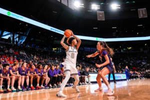 Georgia Tech 87 – Oregon 69 by Brian Savage