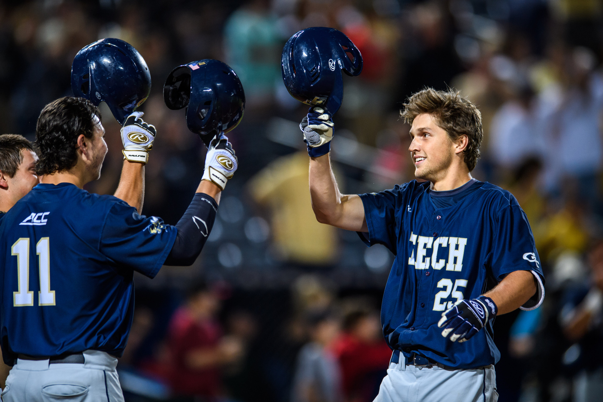 Tristin English (11), Kel Johnson (25)