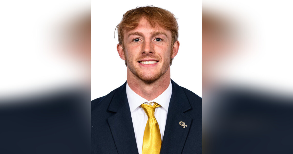 Trent Davis Football Tech Yellow Jackets