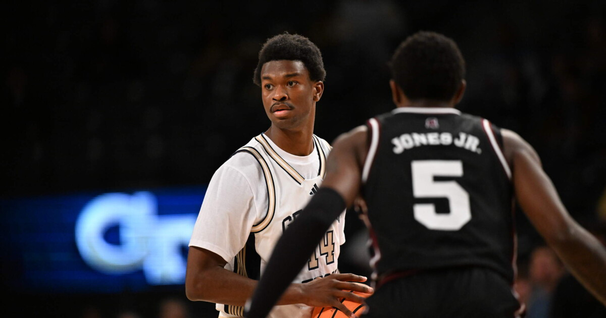 Reeves Scores 23 in Jackets' Loss – Men's Basketball — Georgia Tech ...