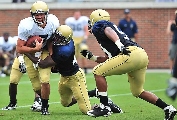 Georgia Tech FootballScrimmage PracticeAugust 14, 2010Bobby Dodd StadiumQB Jordan Luallen