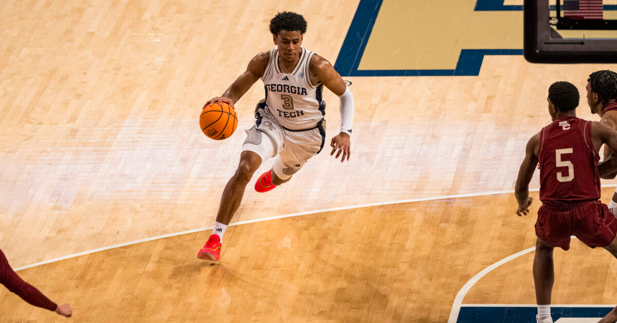 Men’s Basketball Visits NC State for Saturday Matinee