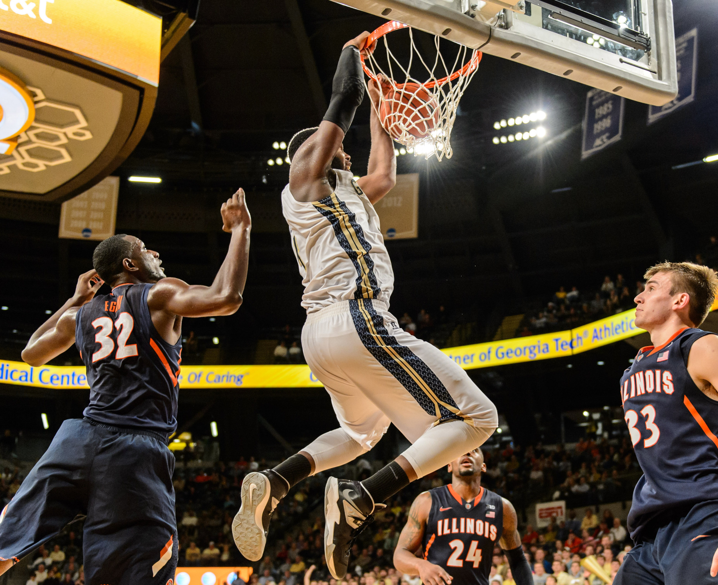 Robert Carter Jr. (4)