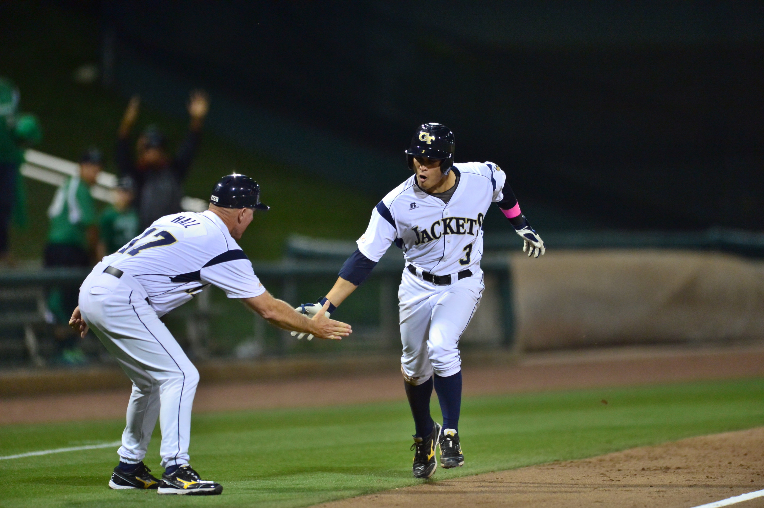 Mott Hyde (3), Danny Hall (17)