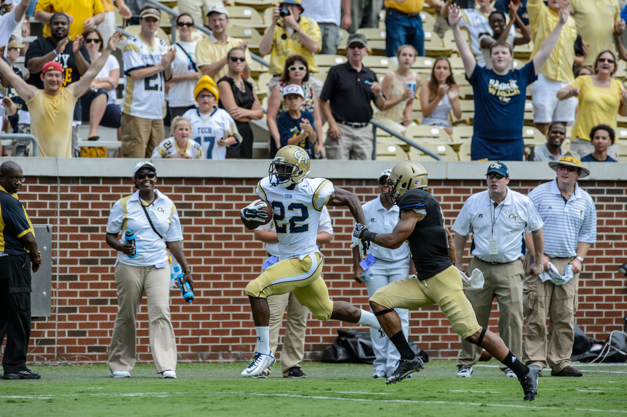 Broderick Snoddy (22)