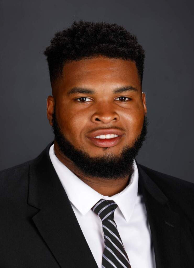 Emil Ekiyor, Jr.