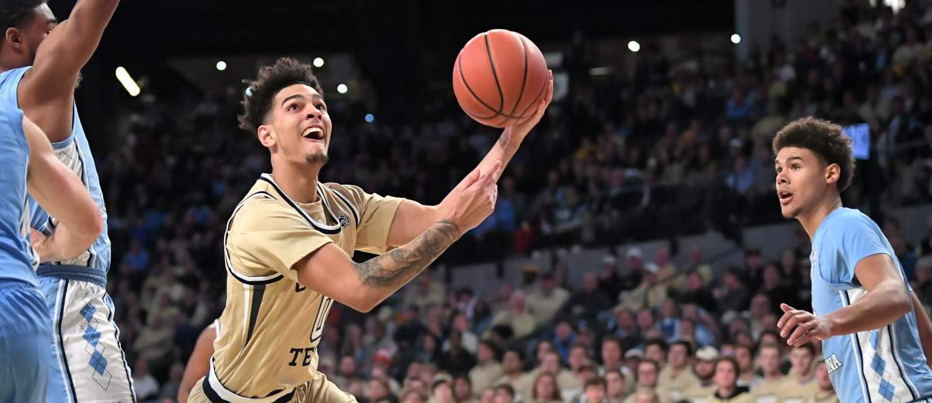 Michael Devoe Men’s Basketball Tech Yellow Jackets