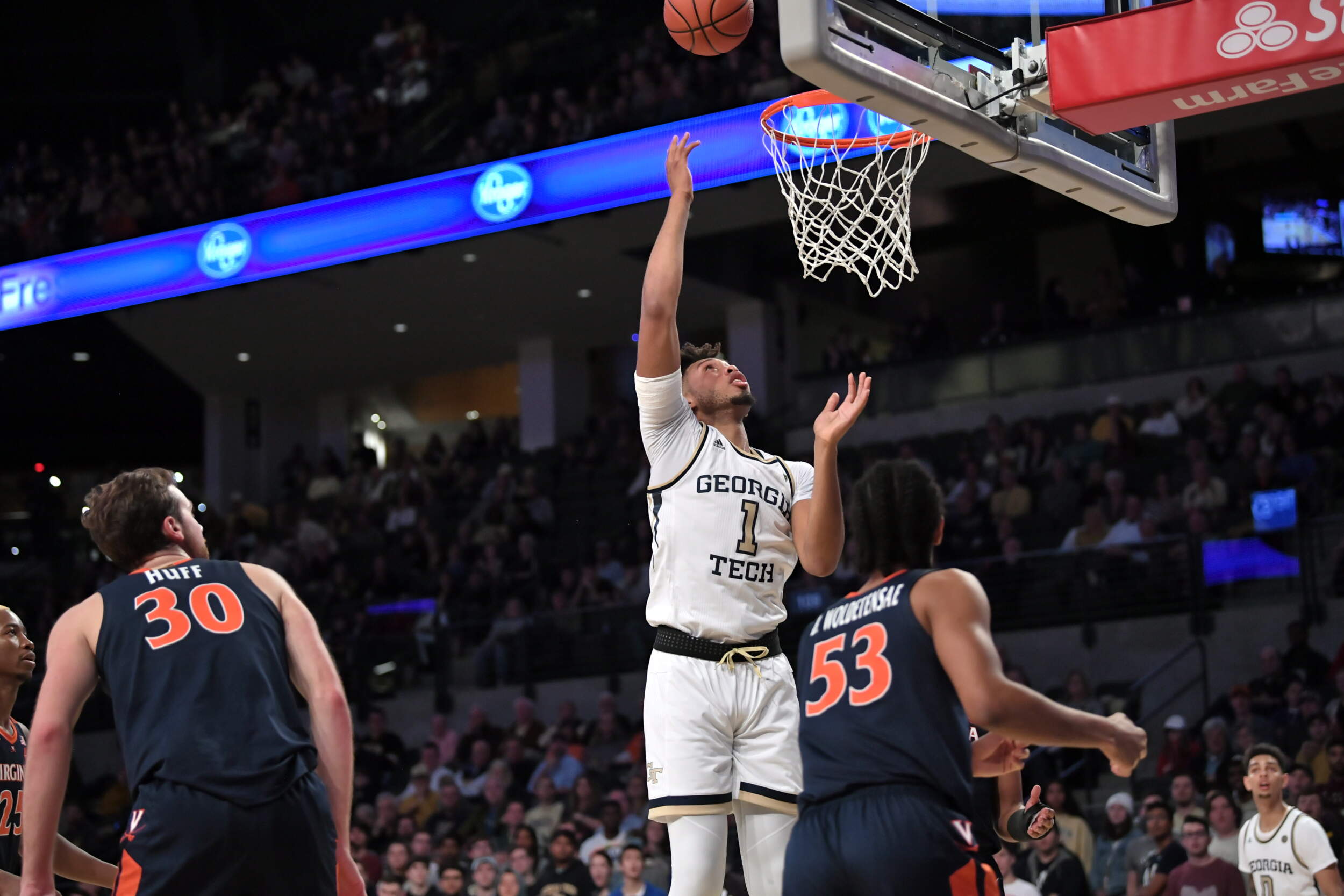 Virginia Outlasts Georgia Tech 63 58 Men S Basketball Georgia